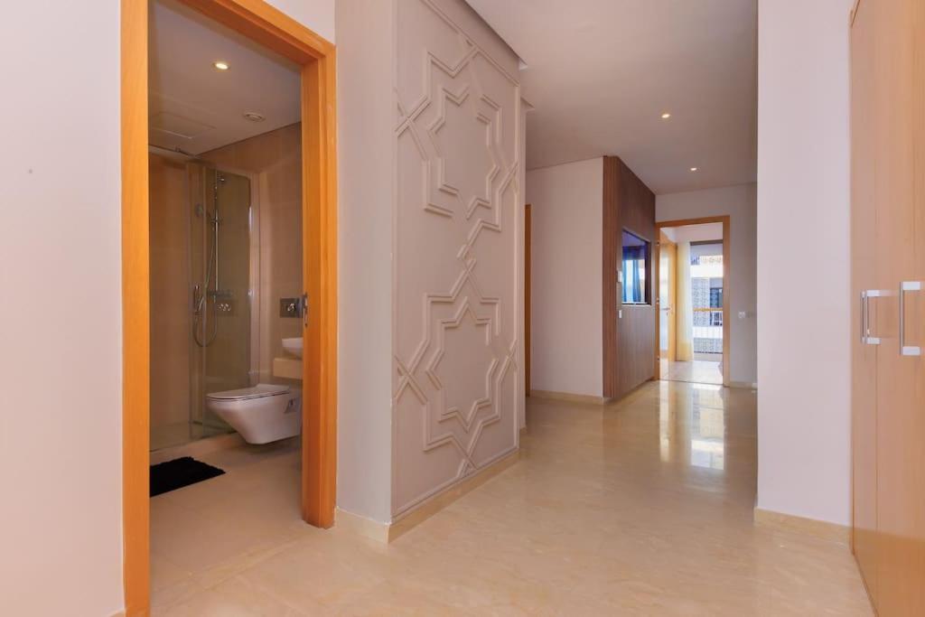 Spacious Waterfront 3br Flat In Marina Sale